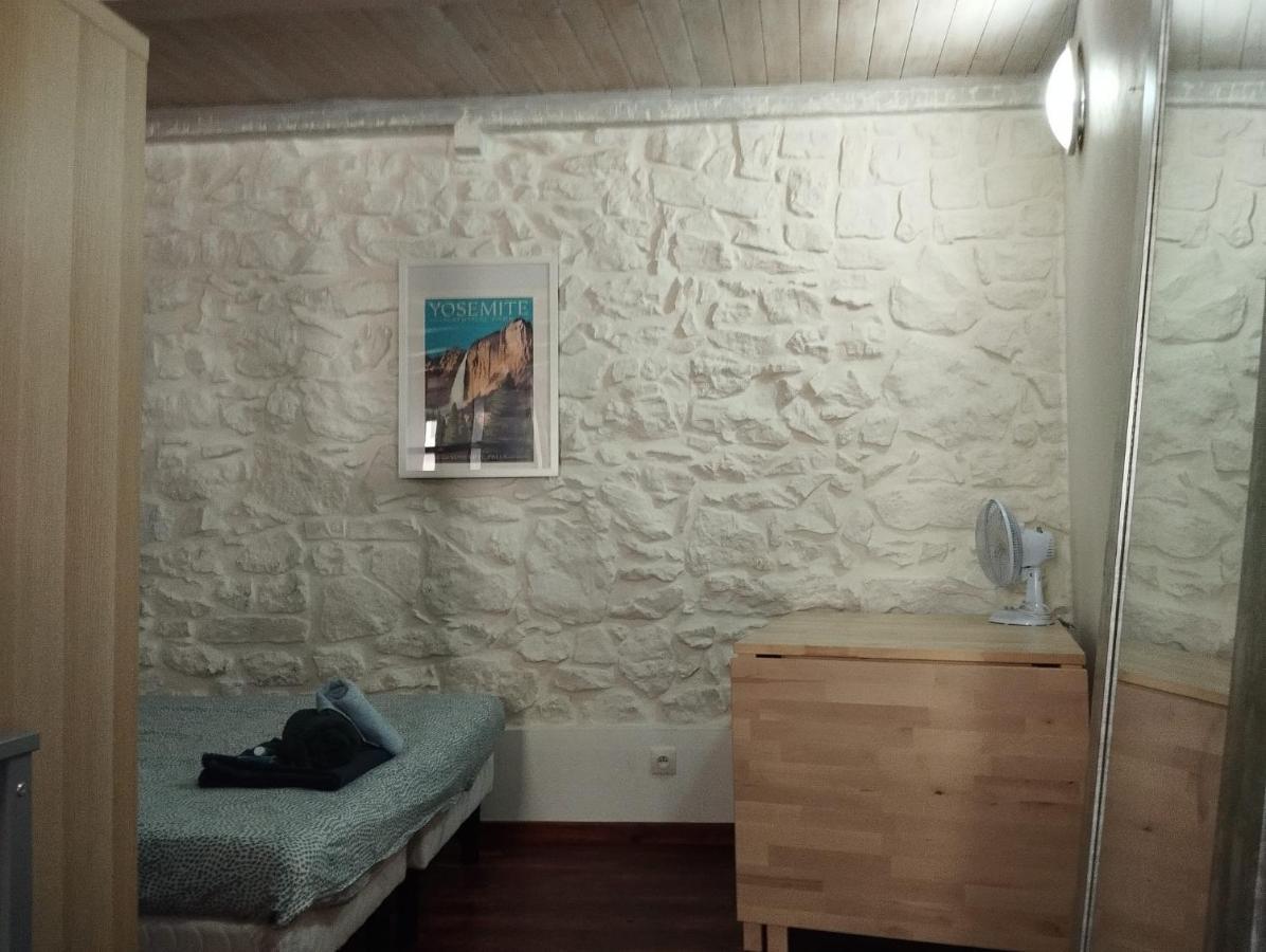 Studio - Hypercentre - Wifi Et Clim Toulon Eksteriør bilde